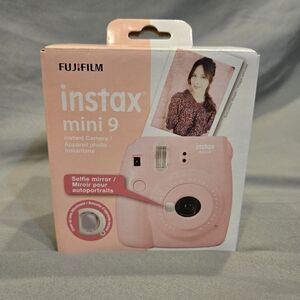 Fujifilm Instax Mini 9 Pink Camera NEW in Box - RARE color!
